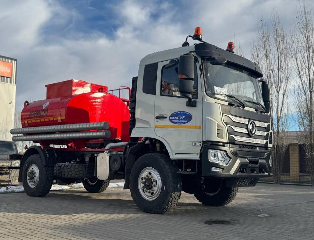 Новинка на рынке! Топливозаправщик АТЗ-5 на шасси “DONGFENG” 2131 вездеход 4х4