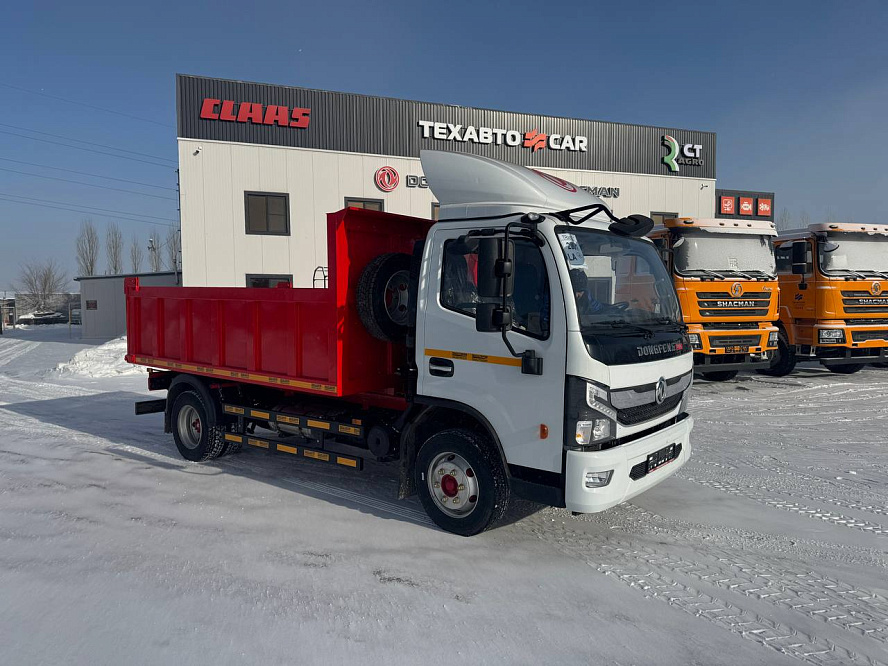 Самосвал DONGFENG 5 тонн, задняя разгрузка