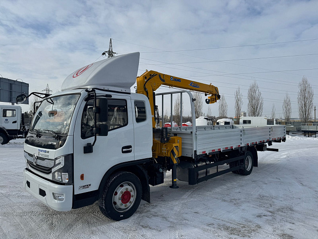 Бортовой автомобиль Dongfeng C120L с КМУ XCMG SQS68-3