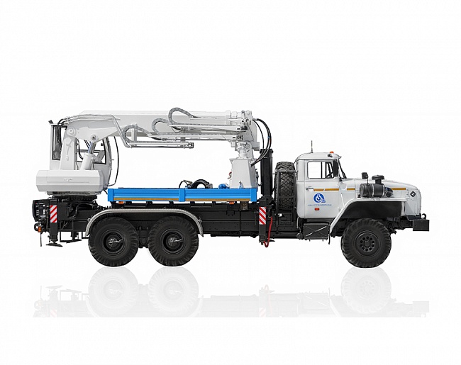 Универсальная бурильная машина УБМ-85-11 (Урал 4320)