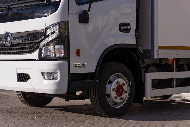 Промтоварный фургон на базе DONGFENG Z55N | 4400x2200x2100