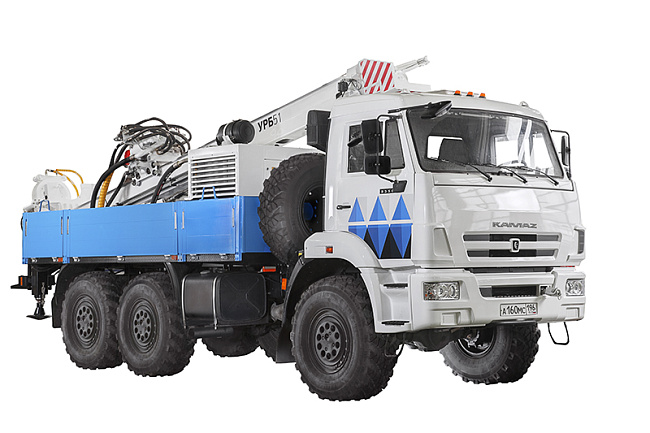 Установка разведочного бурения УРБ-51
