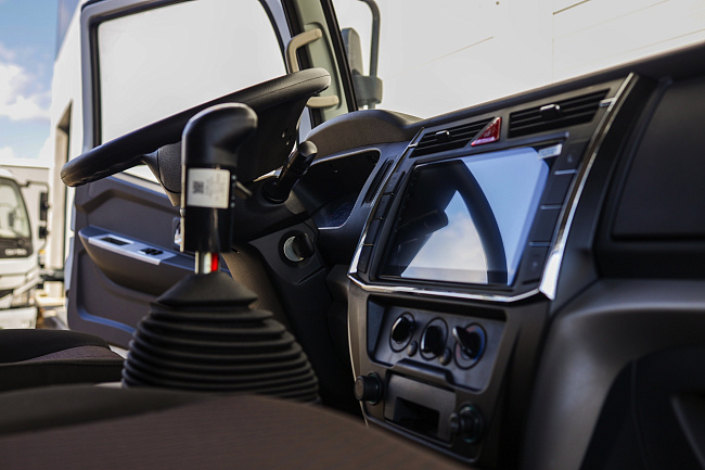 Автомобиль грузовой бортовой с тентом (ШТОРНИК) на базе DONGFENG С120L