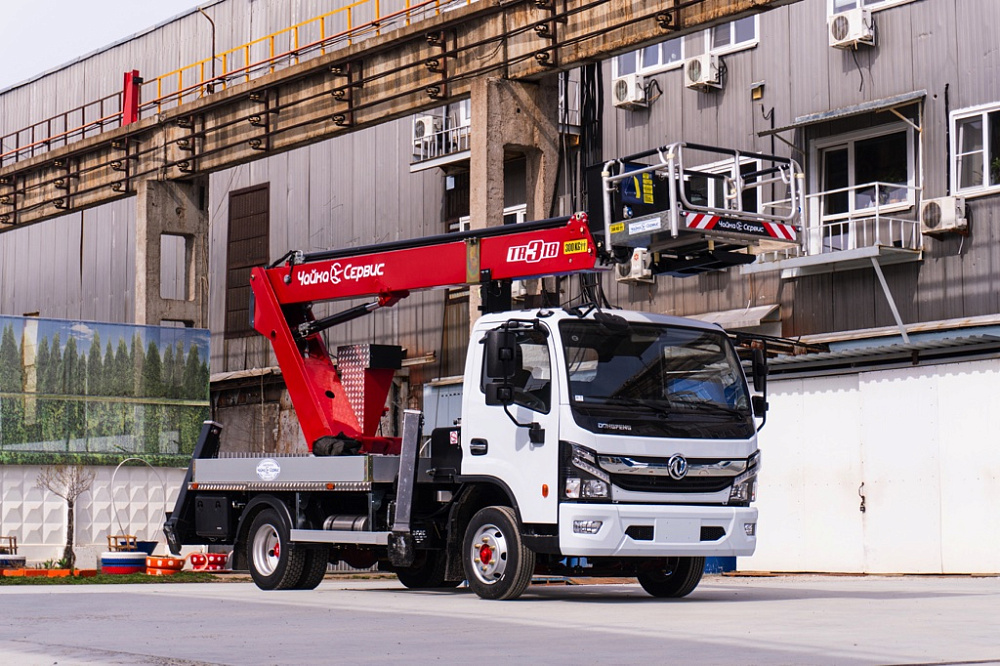 Автовышка (АГП) на базе DONGFENG Z80S TR-318 (высота подъема 18м)