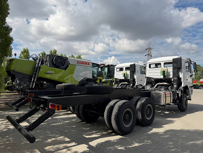 Шасси SHACMAN 6х6 SX1258DR385 база 4 375мм (двускатное)