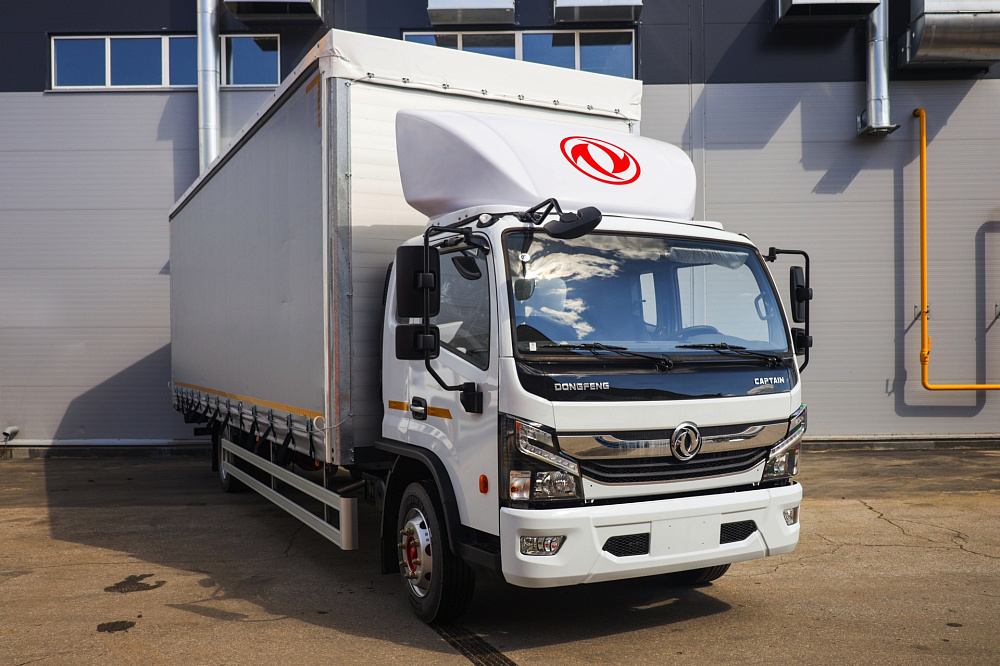 Автомобиль грузовой бортовой с тентом (ШТОРНИК) на базе DONGFENG С120L