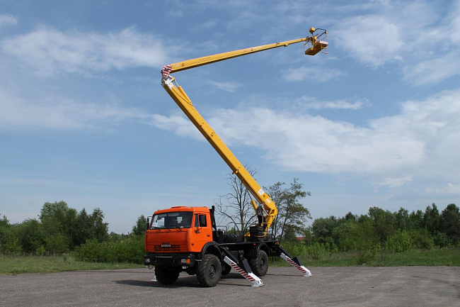Подъемник автомобильный монтажный коленчатый ВС-22-03К