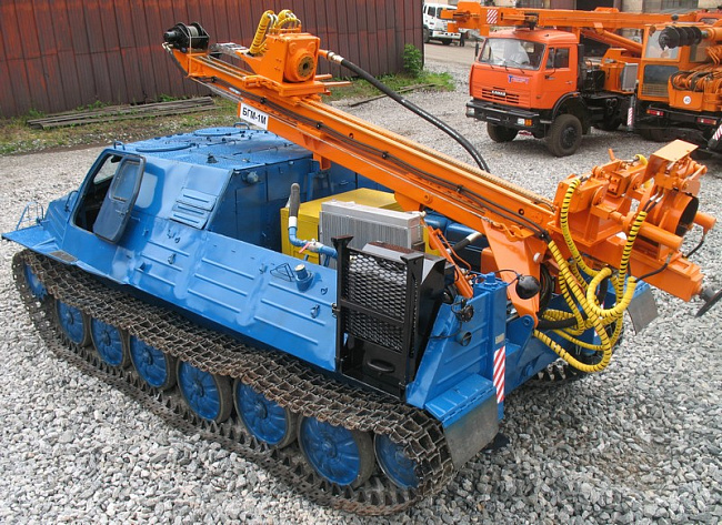 Буровая геологическая машина БГМ-1М