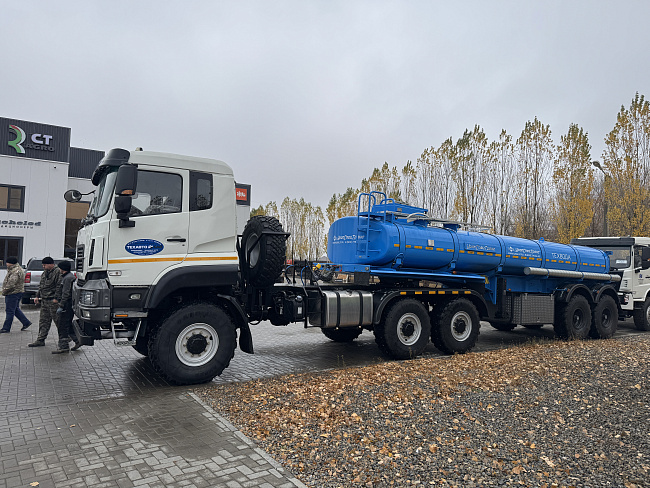 СЕДЕЛЬНЫЙ ТЯГАЧ DONGFENG 3250 6x6