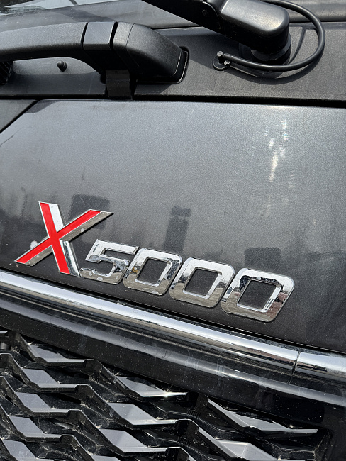 Удлиненное шасси SHACMAN 6х6 SX1258DR385 база 4 575мм КАБИНА X5000