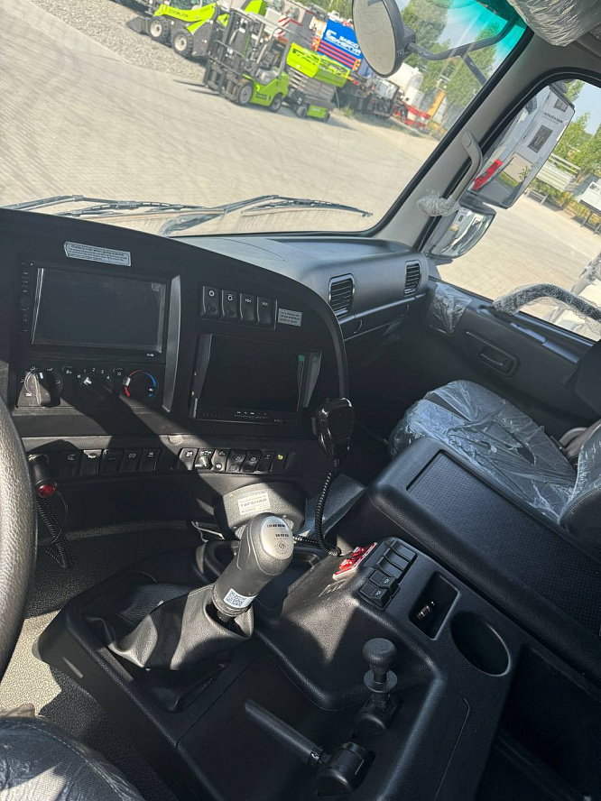 АВТОФУРГОН СПЕЦИАЛЬНЫЙ DONFENG 3250 6х6