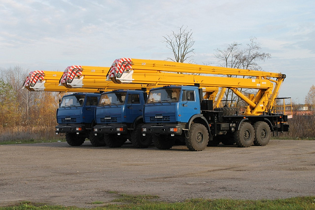 Подъемник монтажный стреловой ПМС-328-04