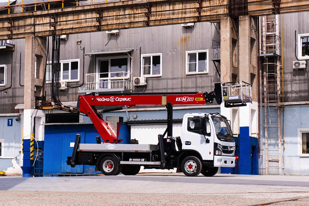 Автовышка (АГП) на базе DONGFENG Z80S TR-318 (высота подъема 18м)
