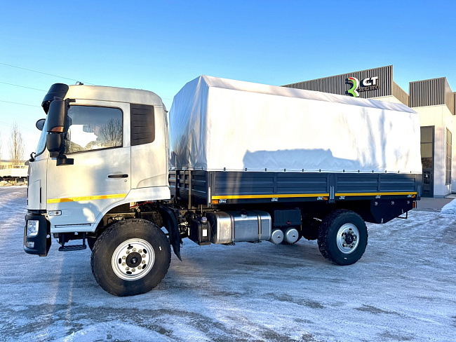 Бортовой автомобиль DONFENG 4х4