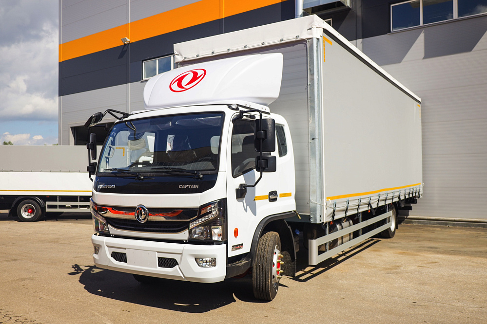 Автомобиль грузовой бортовой с тентом (ШТОРНИК) на базе DONGFENG С120L