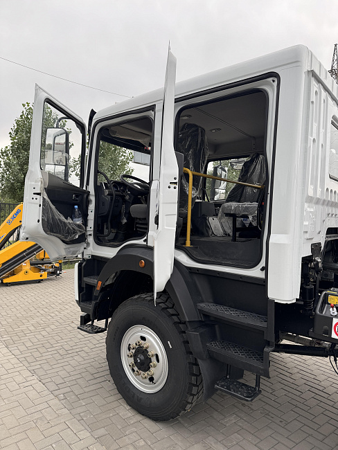 БОРТОВОЙ АВТОМОБИЛЬ DONGFENG 4x4 c КМУ / 7 мест