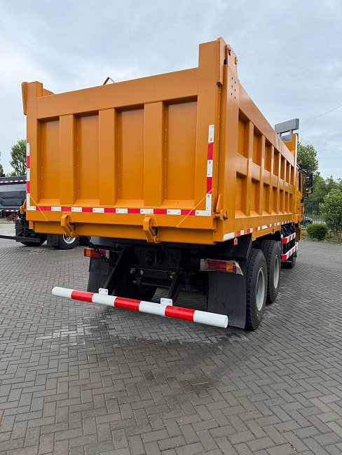 САМОСВАЛ SHACMAN 6х4 SX3258DR384