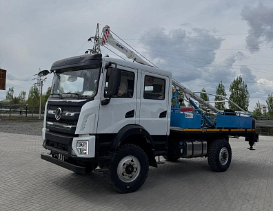 Бурильно-крановая машина DF БКМ-516 на шасси DONFENG 2131 4x4 спаренная кабина 6 мест