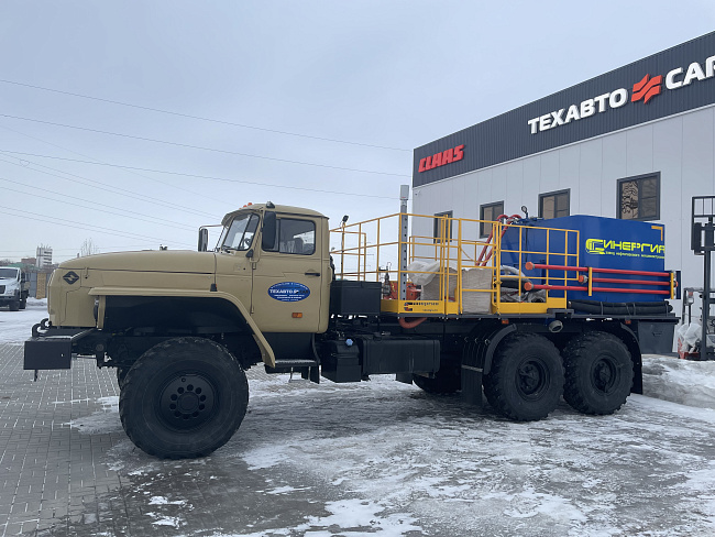 ЦЕМЕНТИРОВОЧНЫЙ АГРЕГАТ СИН-35(плунжер) на шасси Урал 4320-60 (кабина 4320)