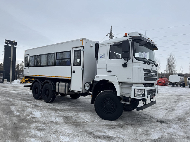 ВАХТОВЫЙ АВТОБУС SHACMAN 385 F3000 6x6 28 мест