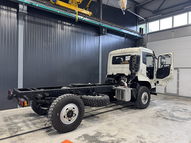 ШАССИ АВТОМОБИЛЬНОЕ DONGFENG 4x4 (общее описание)