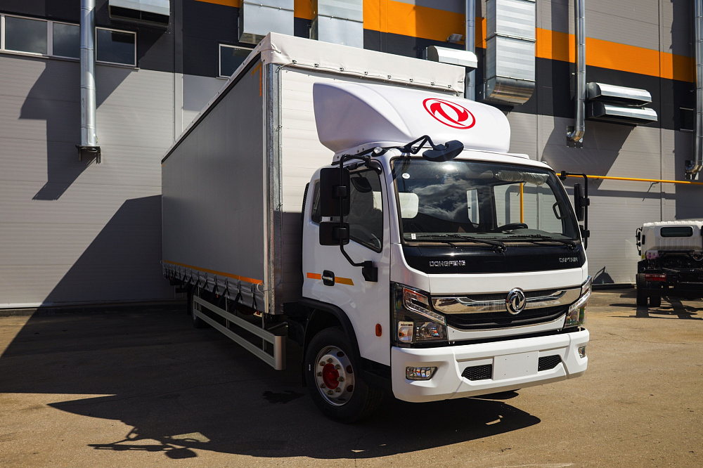 Автомобиль грузовой бортовой с тентом (ШТОРНИК) на базе DONGFENG С120L