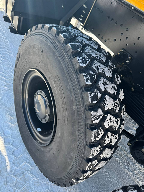 АВТОМОБИЛЬ БОРТОВОЙ SHACMAN 6x6 с КРАНОМ МАНИПУЛЯТОРОМ (КМУ) 8 тонн XCMG SQS200