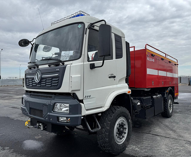 АВТОЦИСТЕРНА ПОЖАРНАЯ АЦ-3/40 DONGFENG 4х4