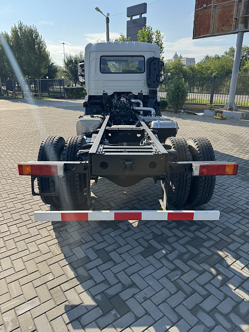 ШАССИ АВТОМОБИЛЬНОЕ DONFENG 3180 4x2