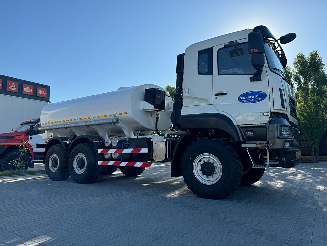 Автоцистерна водовоз АЦПТ-10 "DONGFENG" 6x6