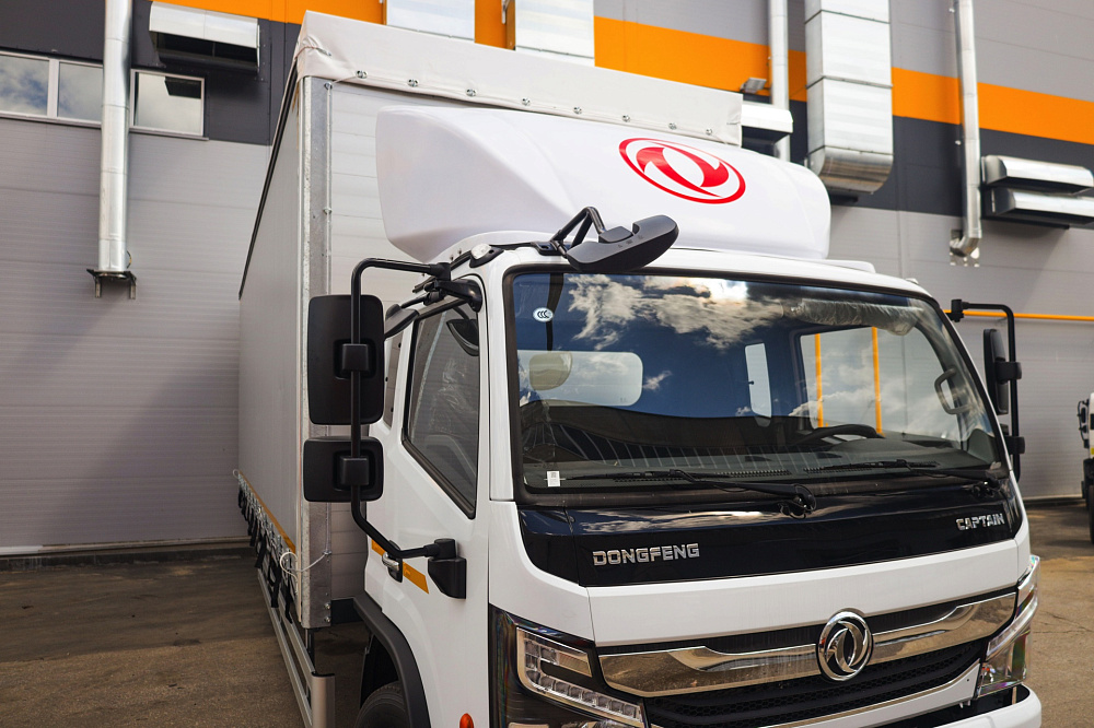 Автомобиль грузовой бортовой с тентом (ШТОРНИК) на базе DONGFENG С120L