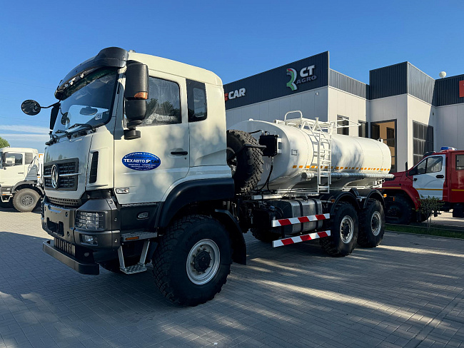 Автоцистерна водовоз АЦПТ-10 "DONGFENG" 6x6