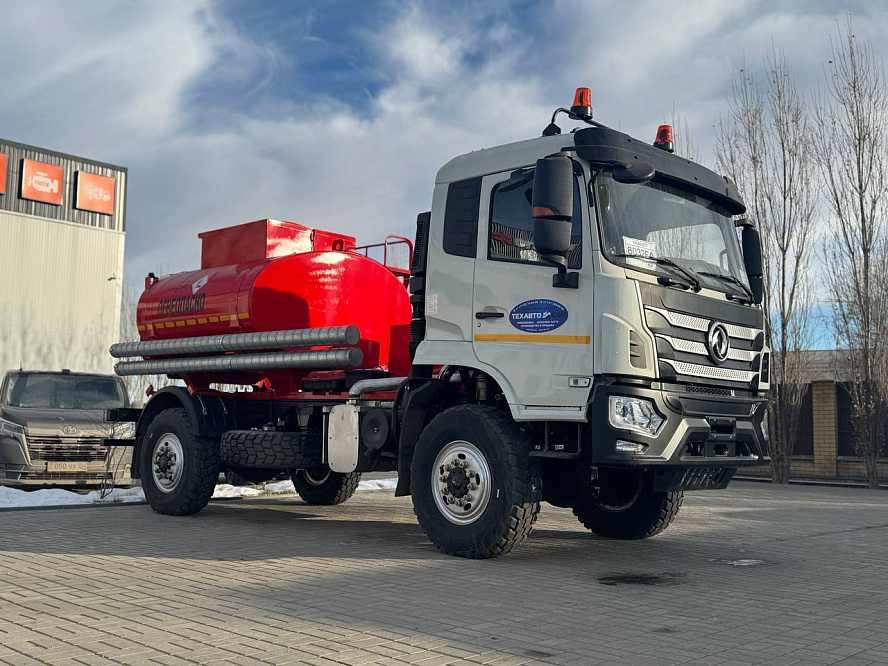 Автозаправщик АТЗ-5 на шасси DONGFENG 4х4