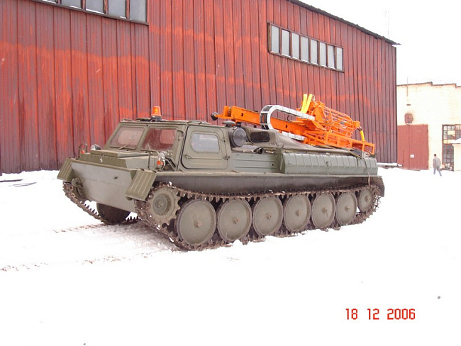 Буровая геологоразведочная машина БГМ-21