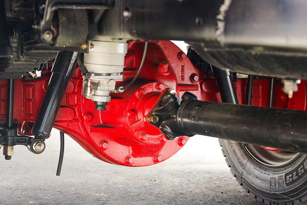 Автомобиль грузовой бортовой с тентом (ШТОРНИК) на базе DONGFENG С120L