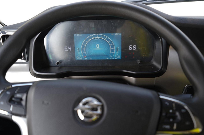 Шасси DONGFENG 4х4 вездеход кабина 2 ряд 13 тонн (рестайл 2026) мосты DENA