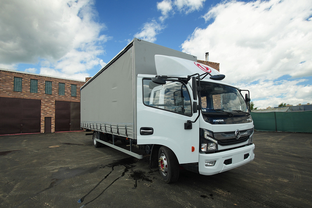 Автомобиль грузовой бортовой с тентом (ШТОРНИК) на базе DONGFENG С120L