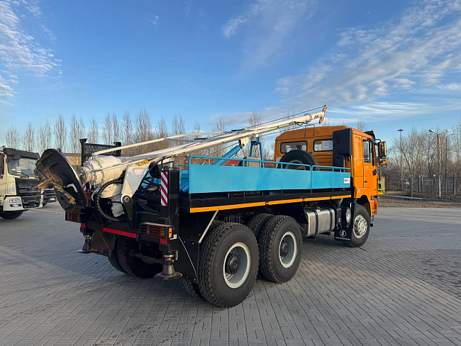 БУРИЛЬНО КРАНОВАЯ МАШИНА БКМ-516 SHACMAN 6x4