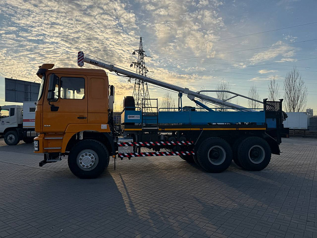БУРИЛЬНО КРАНОВАЯ МАШИНА БКМ-516 SHACMAN 6x4