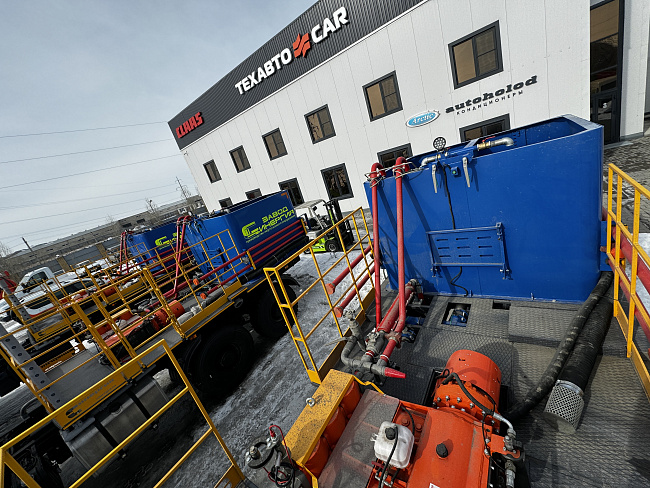 ЦЕМЕНТИРОВОЧНЫЙ АГРЕГАТ СИН-35(плунжер) на шасси Урал 4320-72 НЕКСТ