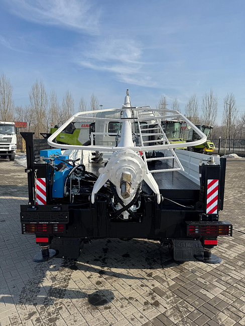 Бурильно-крановая машина DF-3000 на шасси DONFENG 4x4 